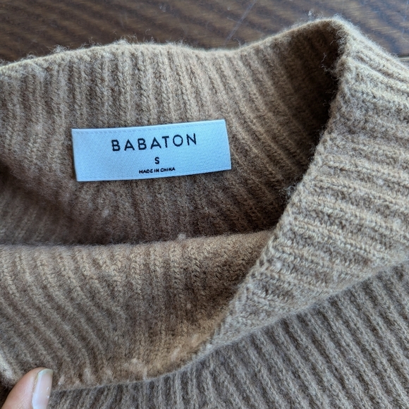 Aritzia Babaton Chalmers Camal Tan Mock Neck drop shoulder wool linen Sweater S - Picture 4 of 9